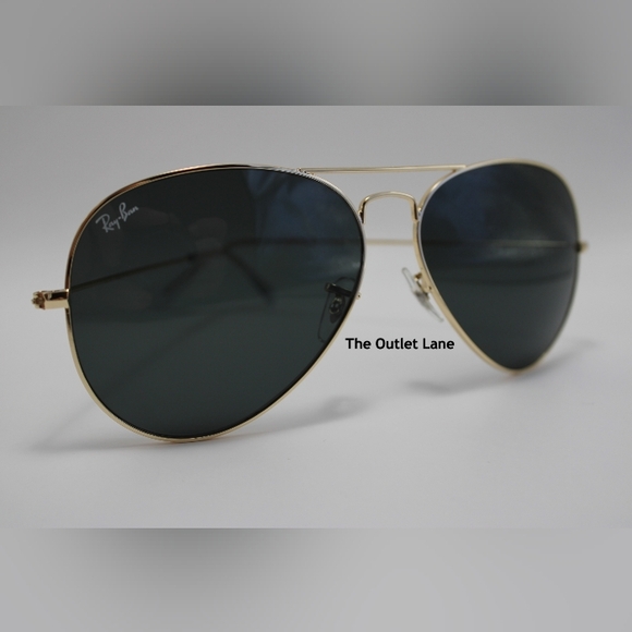 Model Display RayBan Aviator Black Lens Gold Frame RB3025 - Picture 7 of 16